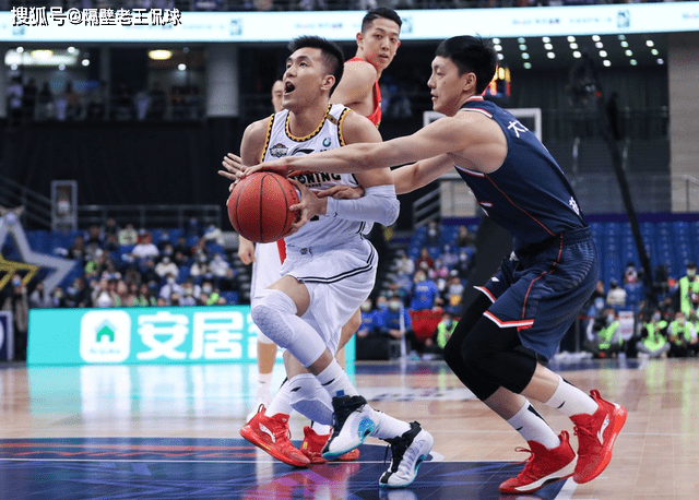 关于CBA常规赛赛程吃紧;门兴格拉德巴赫今晚复出首秀;管理层满意;轮换策略成焦点的信息 关于CBA常规赛赛程吃紧;门兴格拉德巴赫今晚复出首秀;管理层满意;轮换策略成焦点的信息