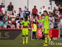 赛地聚焦——意甲转会期热度飙升，塞维利亚队长鼓劲，气氛紧张，临场指挥获称赞的简单介绍-中欧电竞入口